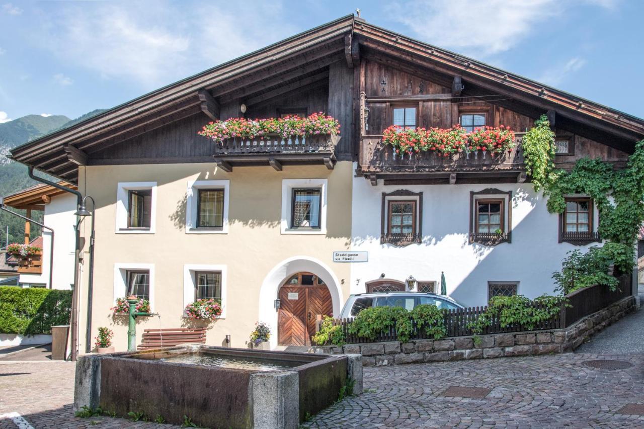 Apartments Heidenberger Fienili Colle Isarco Luaran gambar